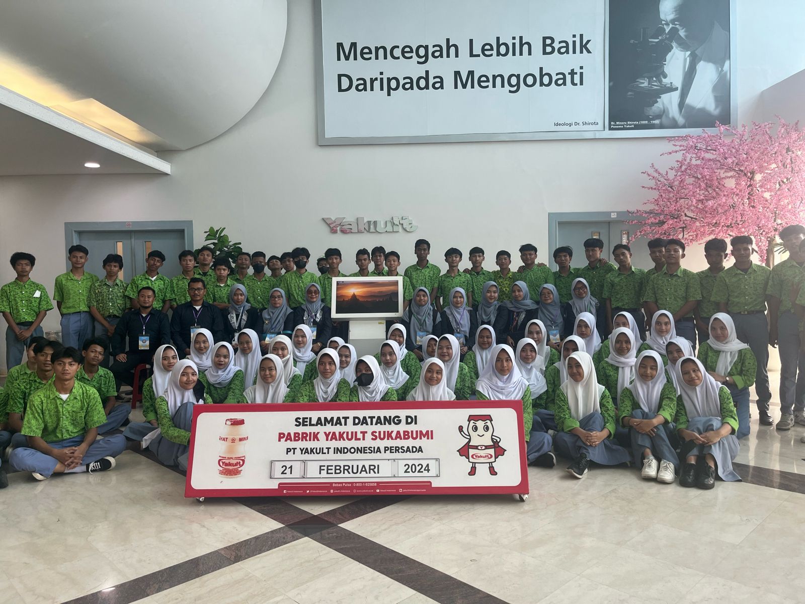Kunjungan Industri PT. Yakult Indonesia